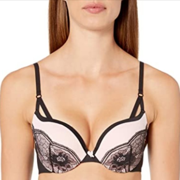 Maidenform Other - Black/Gentle Peach Strappy Lace Push Up Bra 36C